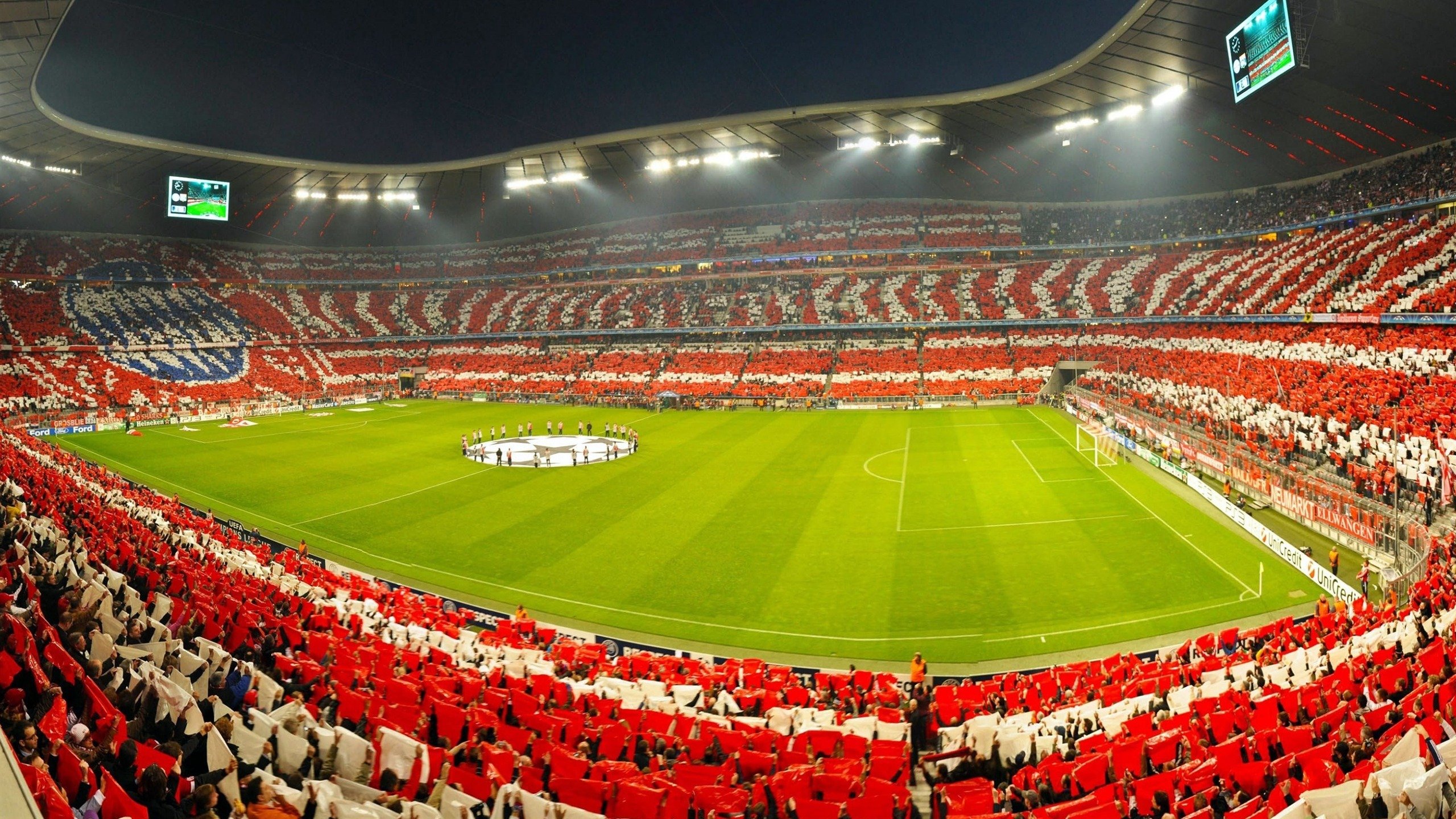 开云体育入口-砍瓜切菜！快船攻防窒息链绞杀国王，克莱全面数据炸裂诠释何为统治力